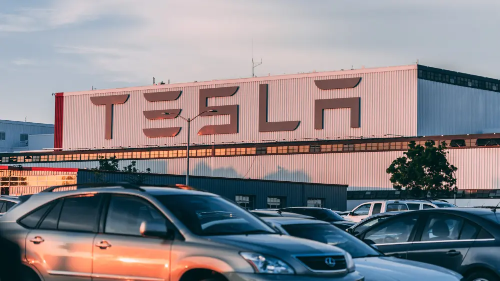 Imagem da fábrica da Tesla